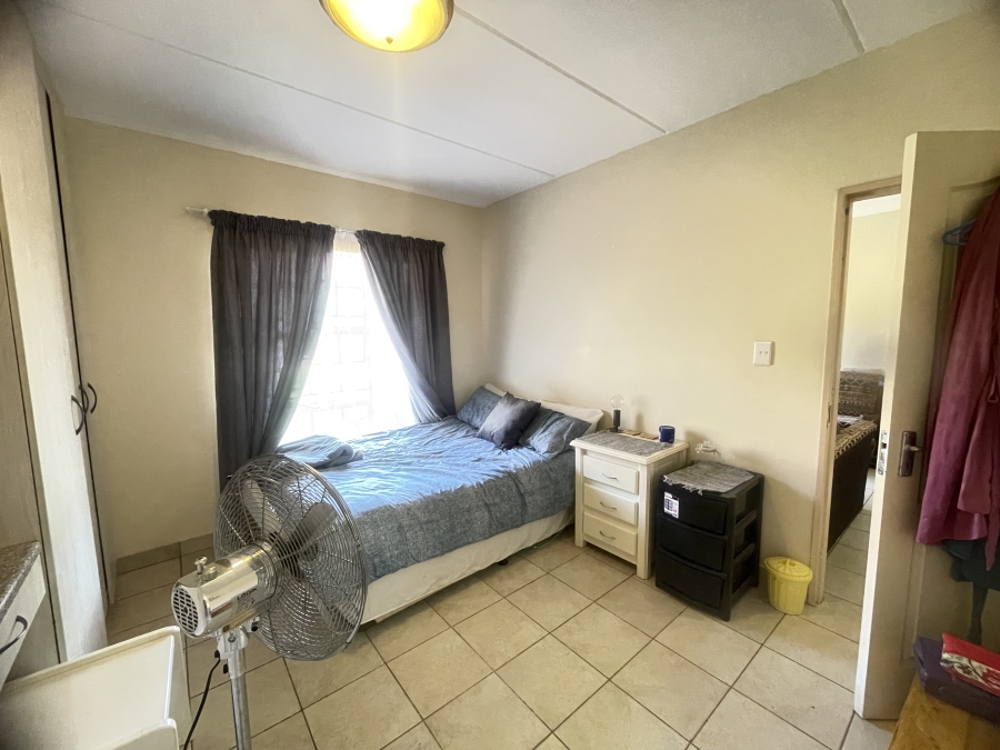 To Let 1 Bedroom Property for Rent in Doringkruin North West